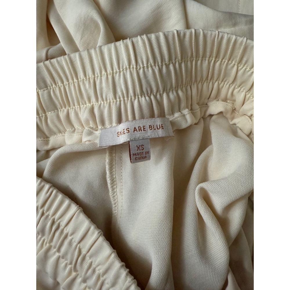 SKIES ARE BLUE womens cream colored 2 piece lounge set - Picture 8 of 12